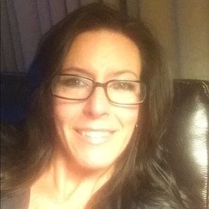 Meet your Posher, Jjennifer